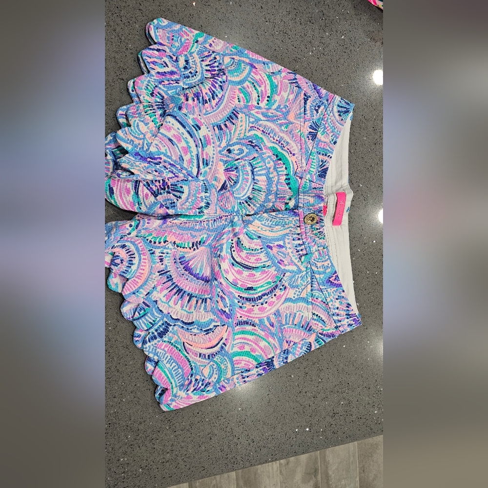Lilly pulitzer buttercup shorts